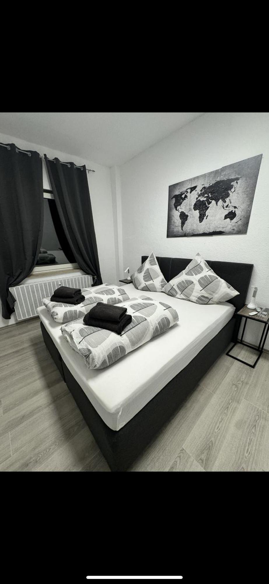 Stylish & Relaxing Modernes Apartment Mit Privatparkplatz Gelsenkirchen Bagian luar foto